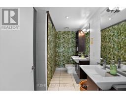 G05 - 40 Fort York Boulevard, Toronto, ON M5V3Z3 Photo 14