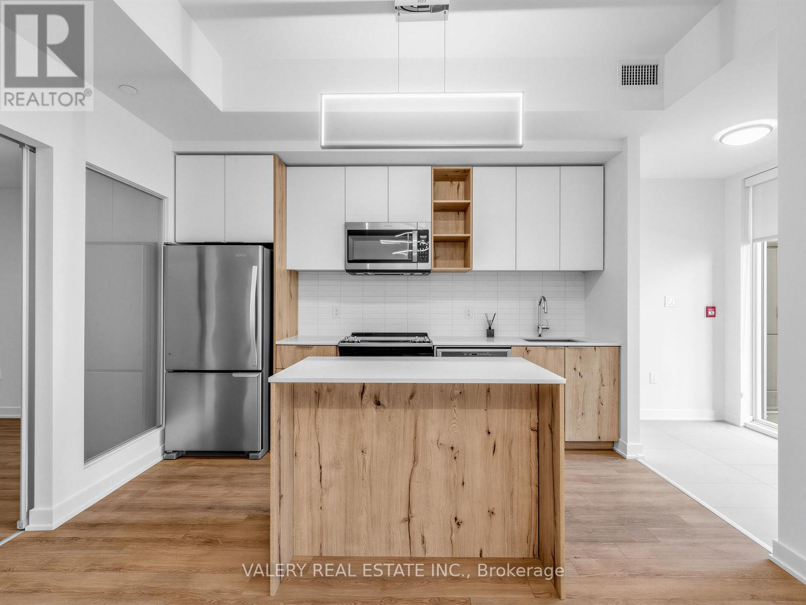 Kitchen( First Floor)
