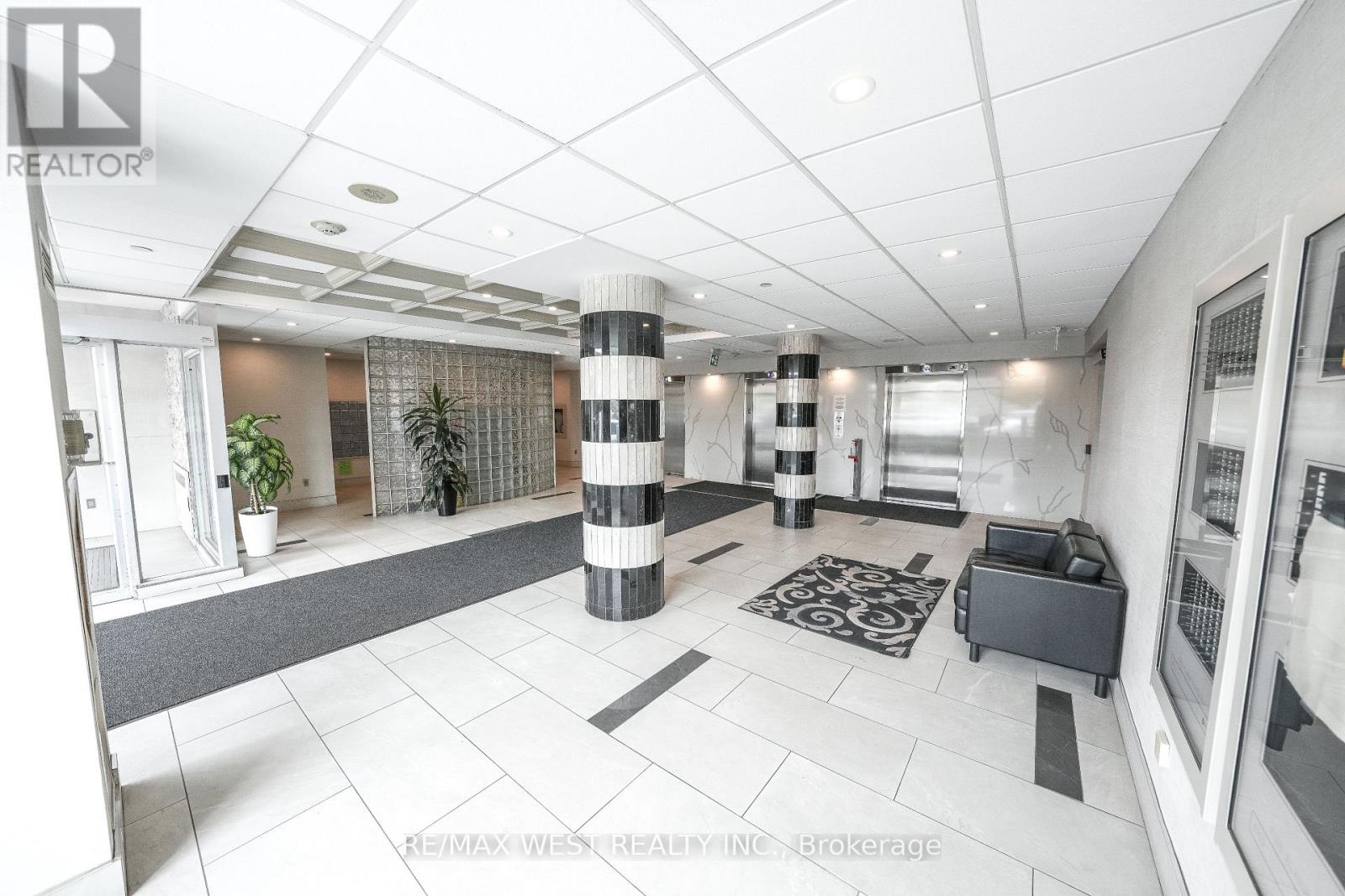 #608 1470 MIDLAND AVENUE - 6