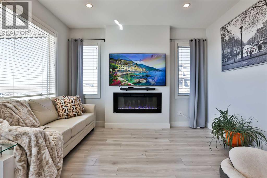942 Miners Boulevard W — photo 13
