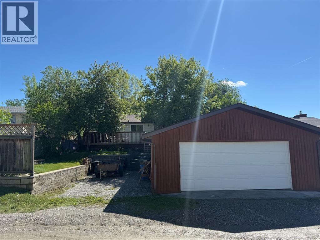 33 Carolina Drive, Cochrane