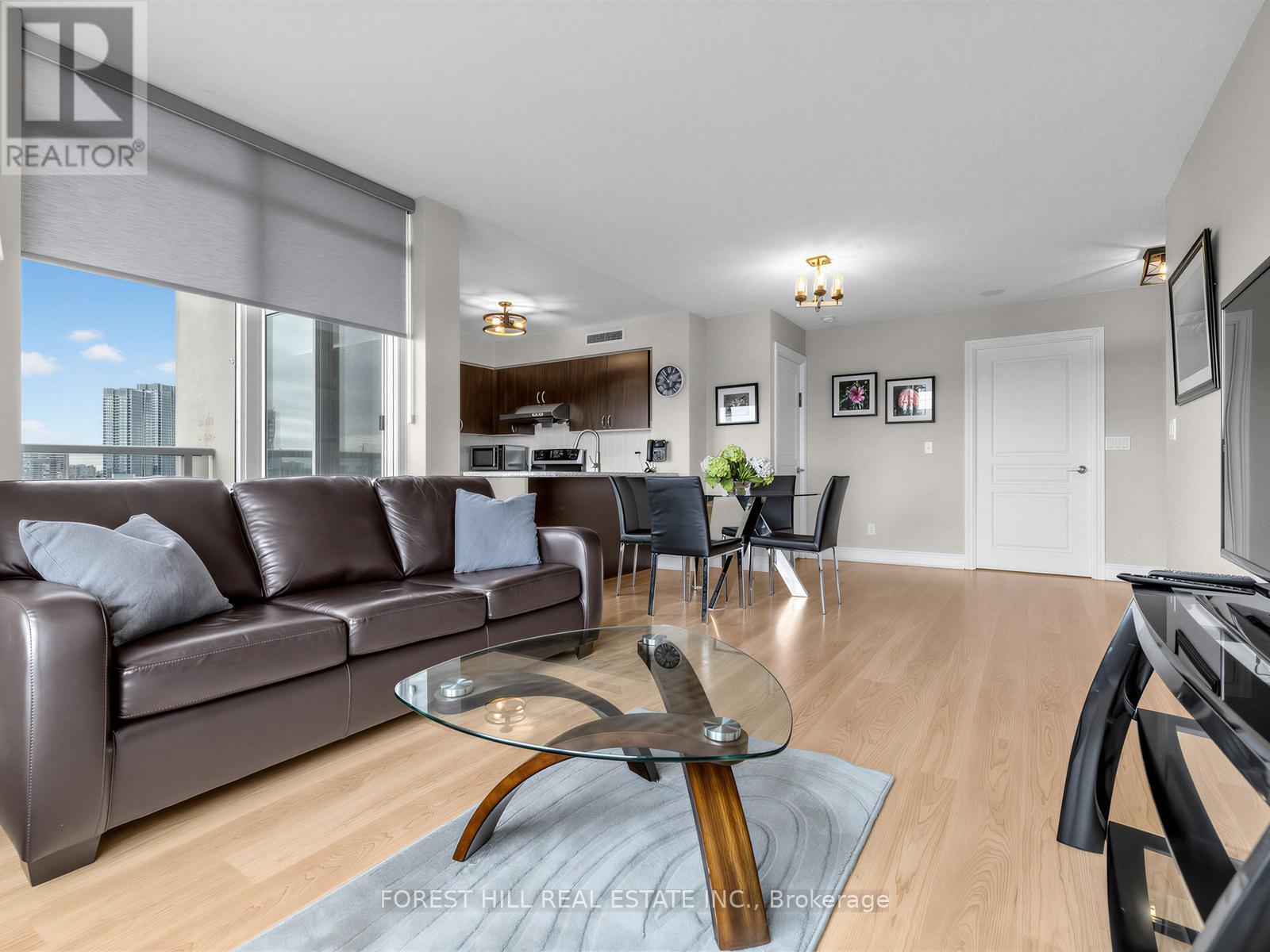 #511 7 NORTH PARK ROAD - 23