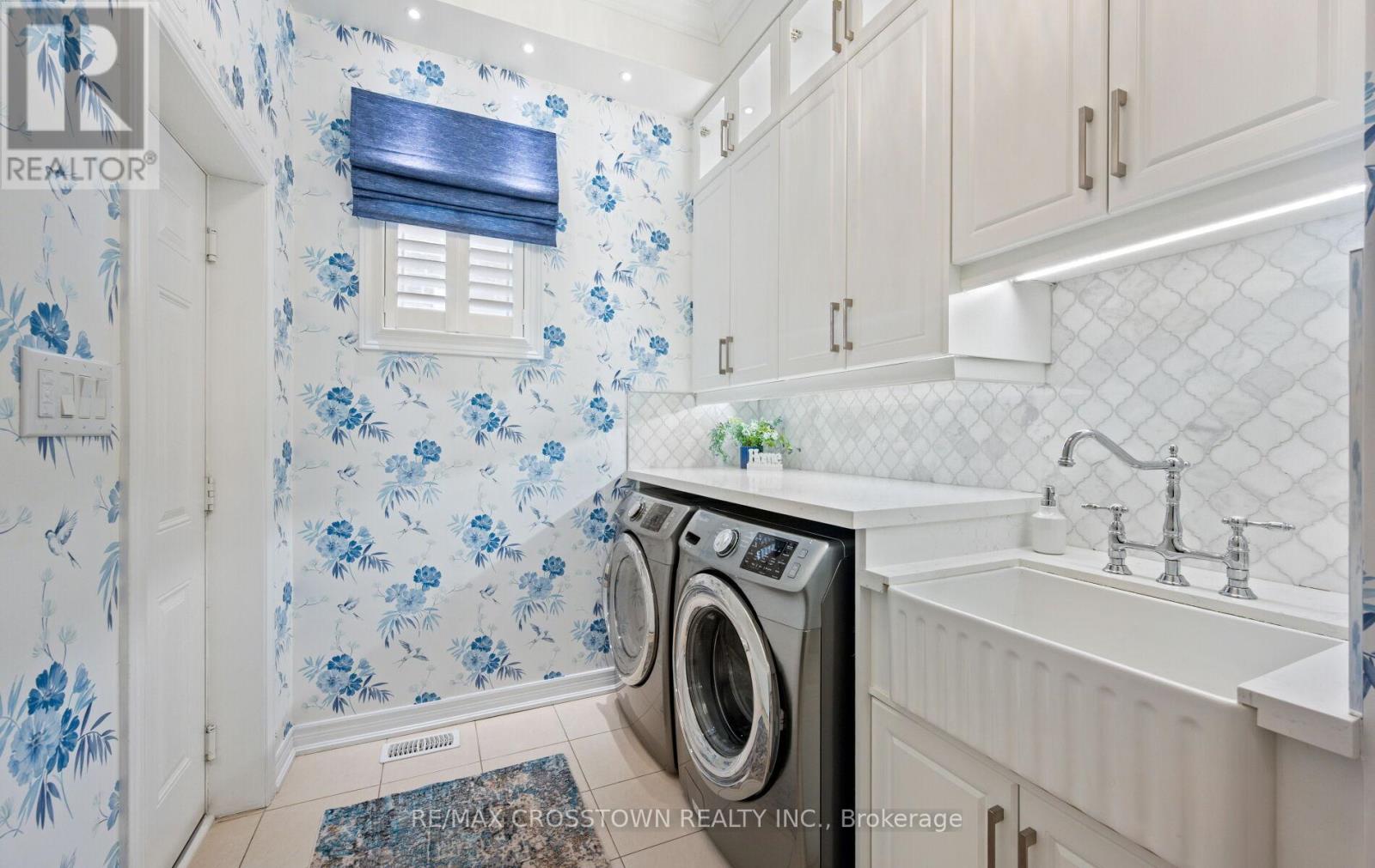 46 PIERCE PLACE - 26