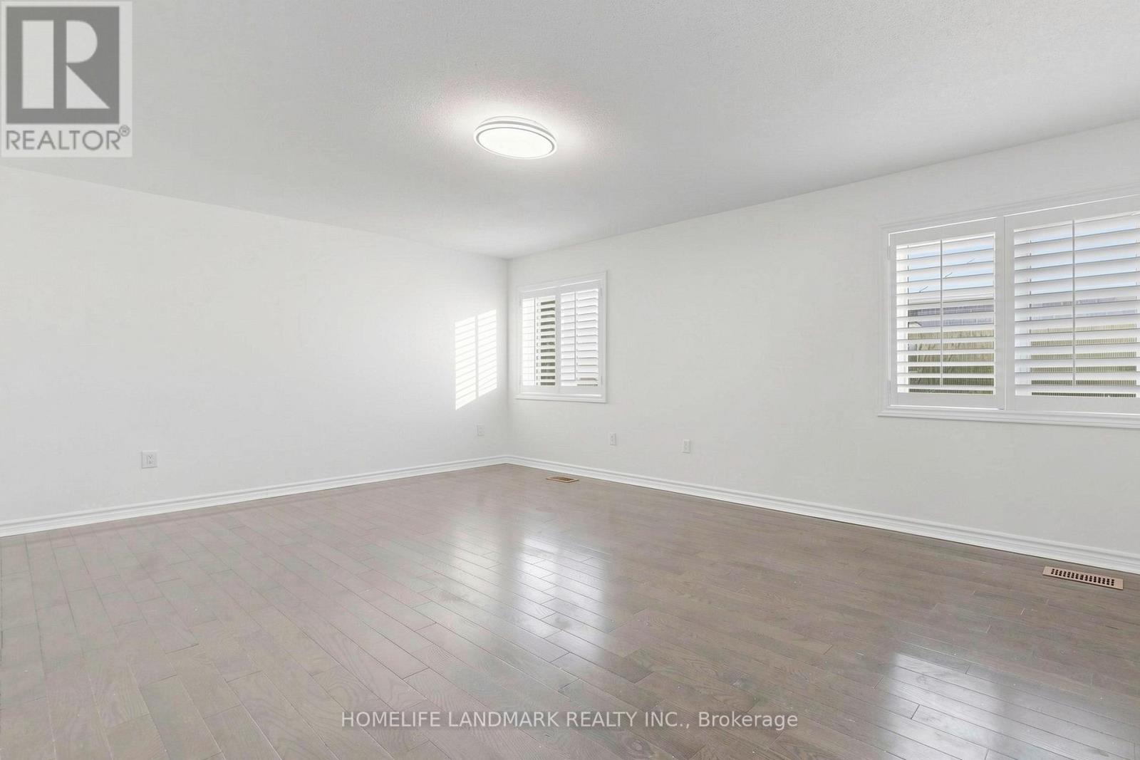 4 MERTON STREET - 12