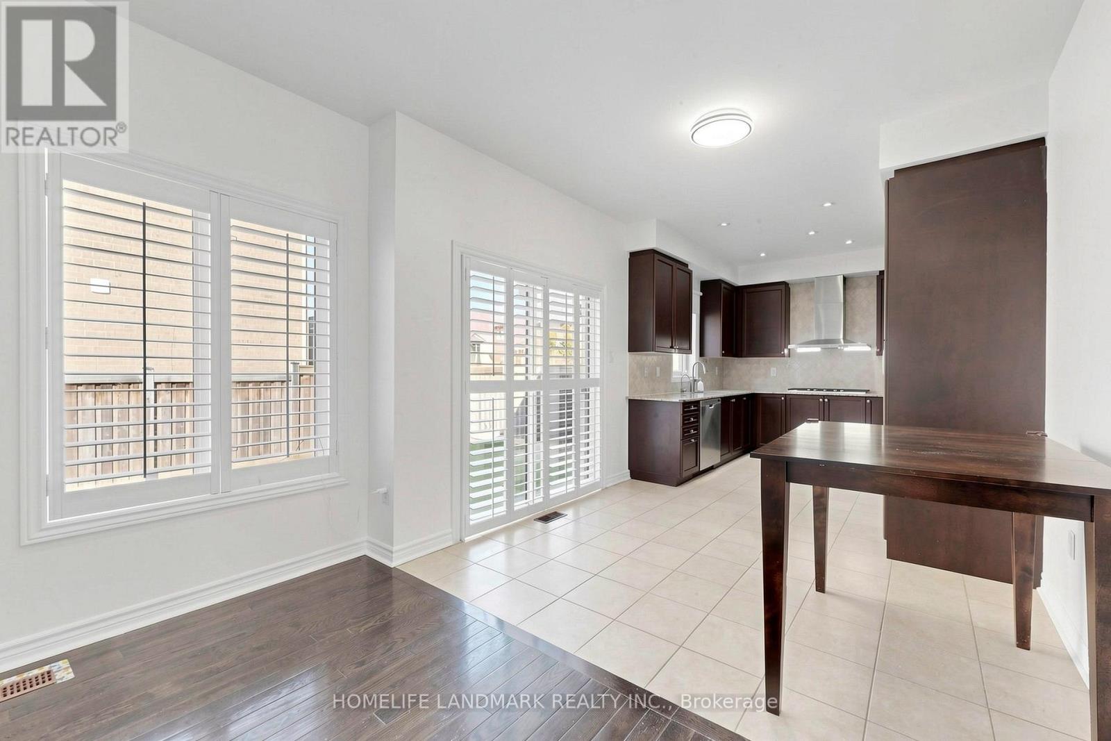 4 MERTON STREET - 9