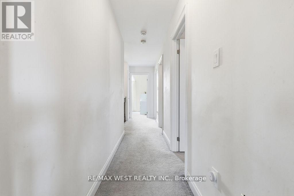 296 MILLER PARK AVENUE - 17