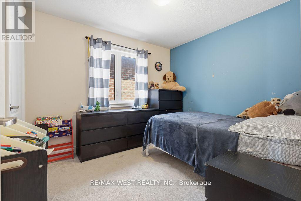 296 MILLER PARK AVENUE - 19
