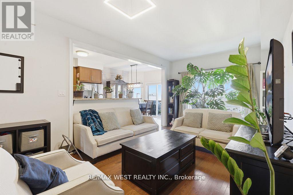 296 MILLER PARK AVENUE - 6
