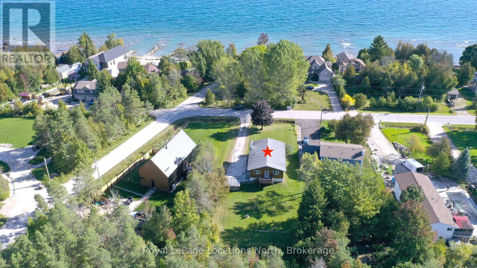 306 LAKESHORE ROAD N - 4
