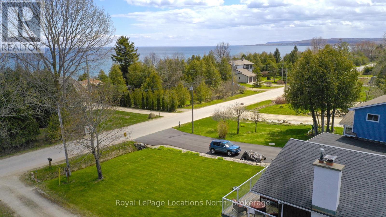 306 LAKESHORE ROAD N - 6