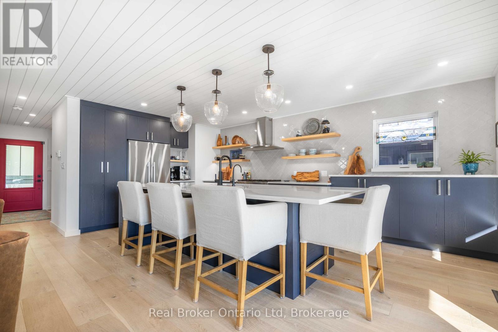 339595 PRESQU'ILE ROAD - 12