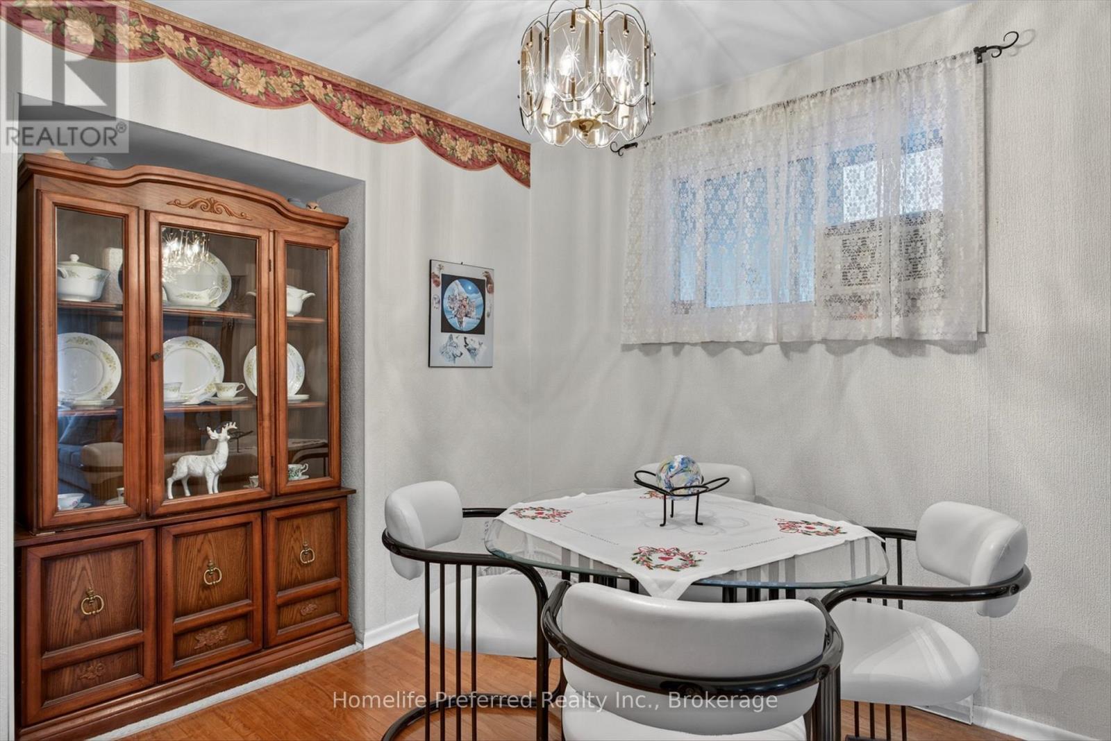 893 CUMBERLAND AVENUE - 10