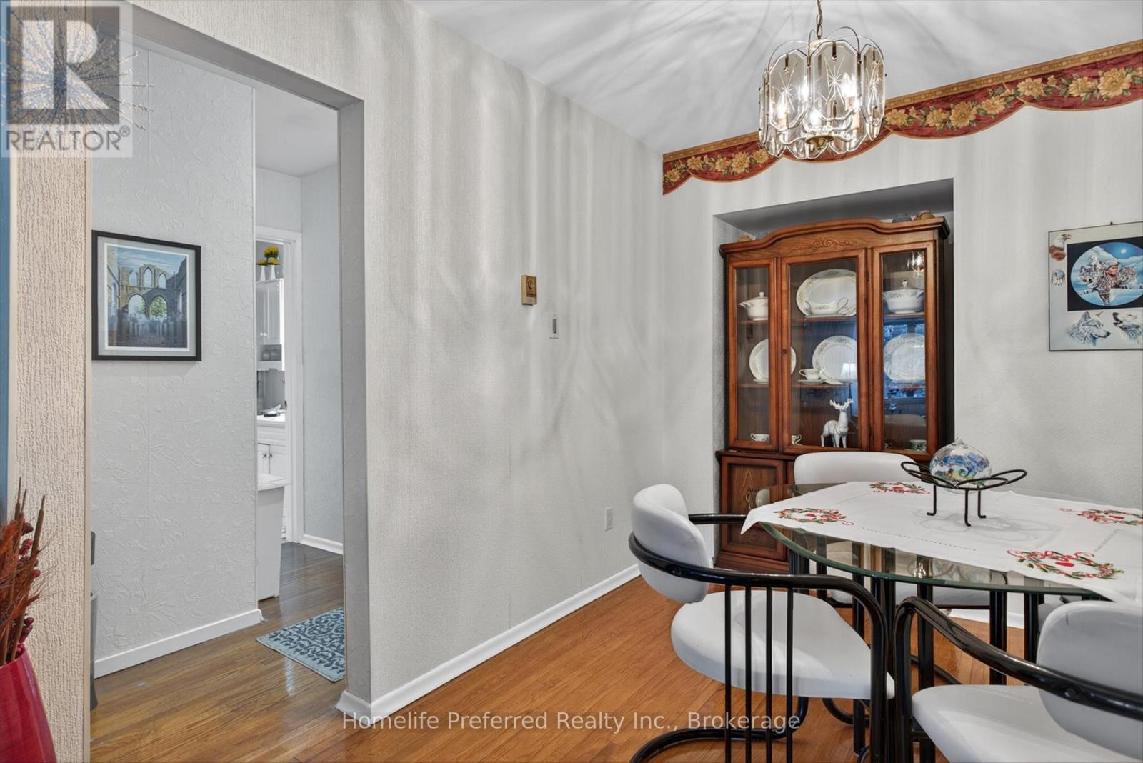 893 CUMBERLAND AVENUE - 11