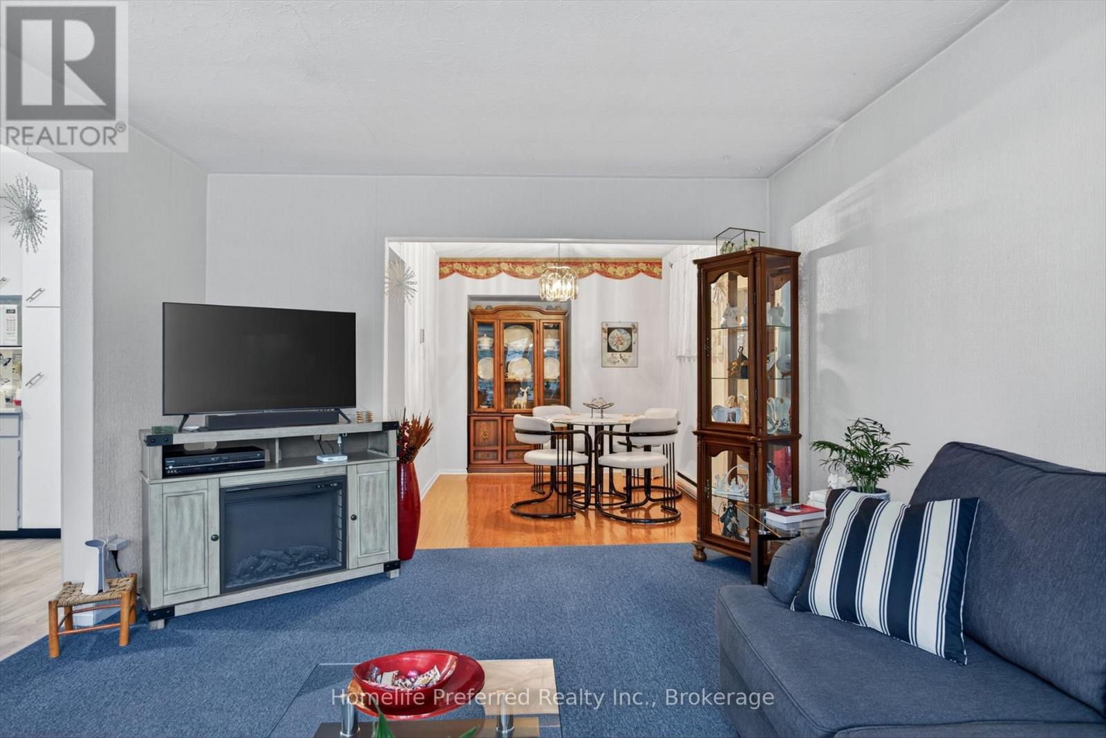 893 CUMBERLAND AVENUE - 8