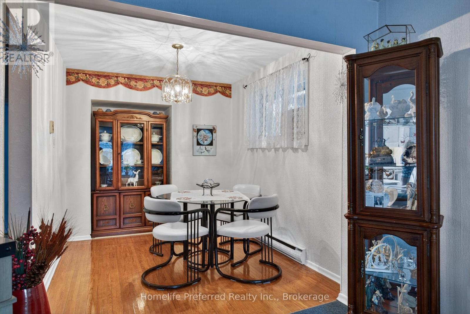 893 CUMBERLAND AVENUE - 9