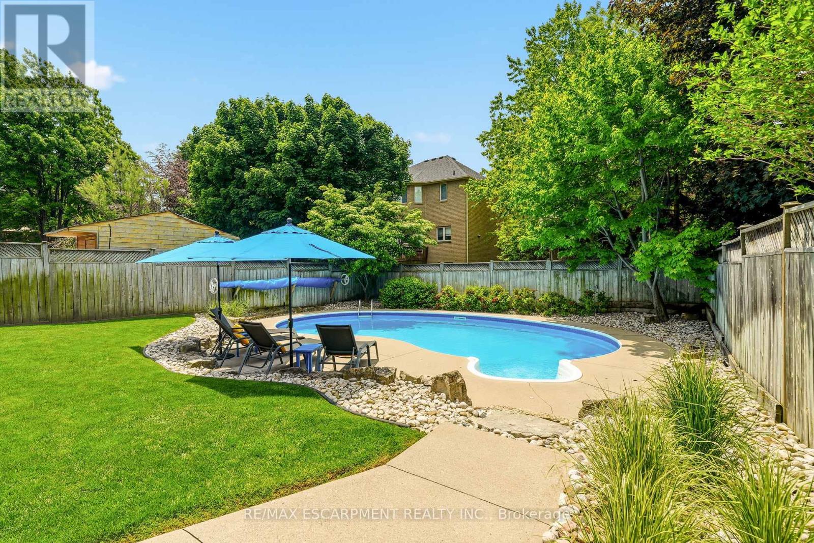 5 VOLTERRA COURT - 35