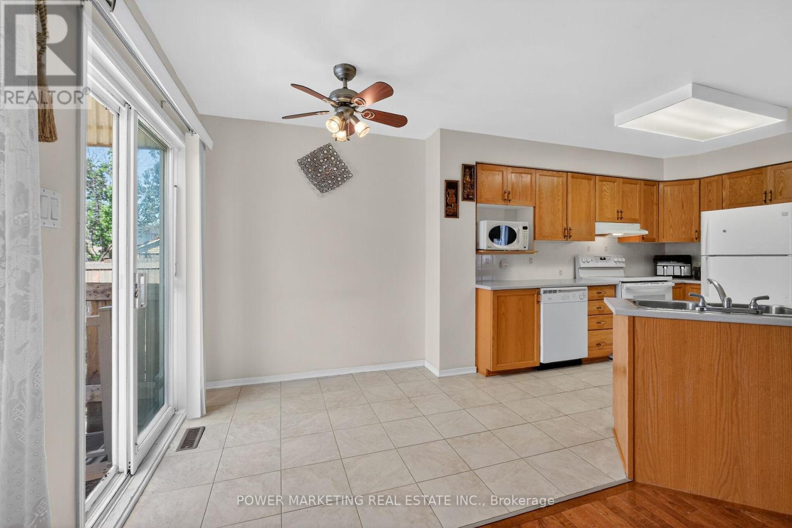 1654 VARENNES BOULEVARD - 18