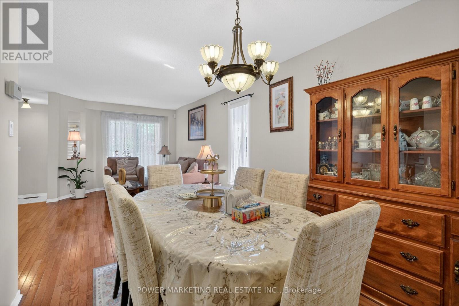 1654 VARENNES BOULEVARD - 12