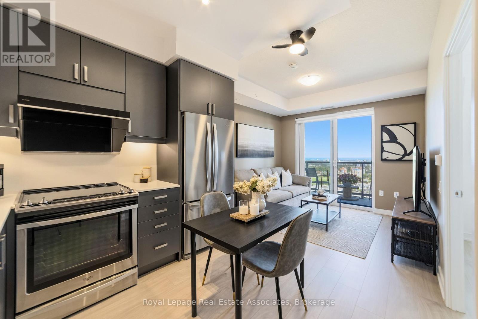 #3118 8 NAHANI WAY - 11