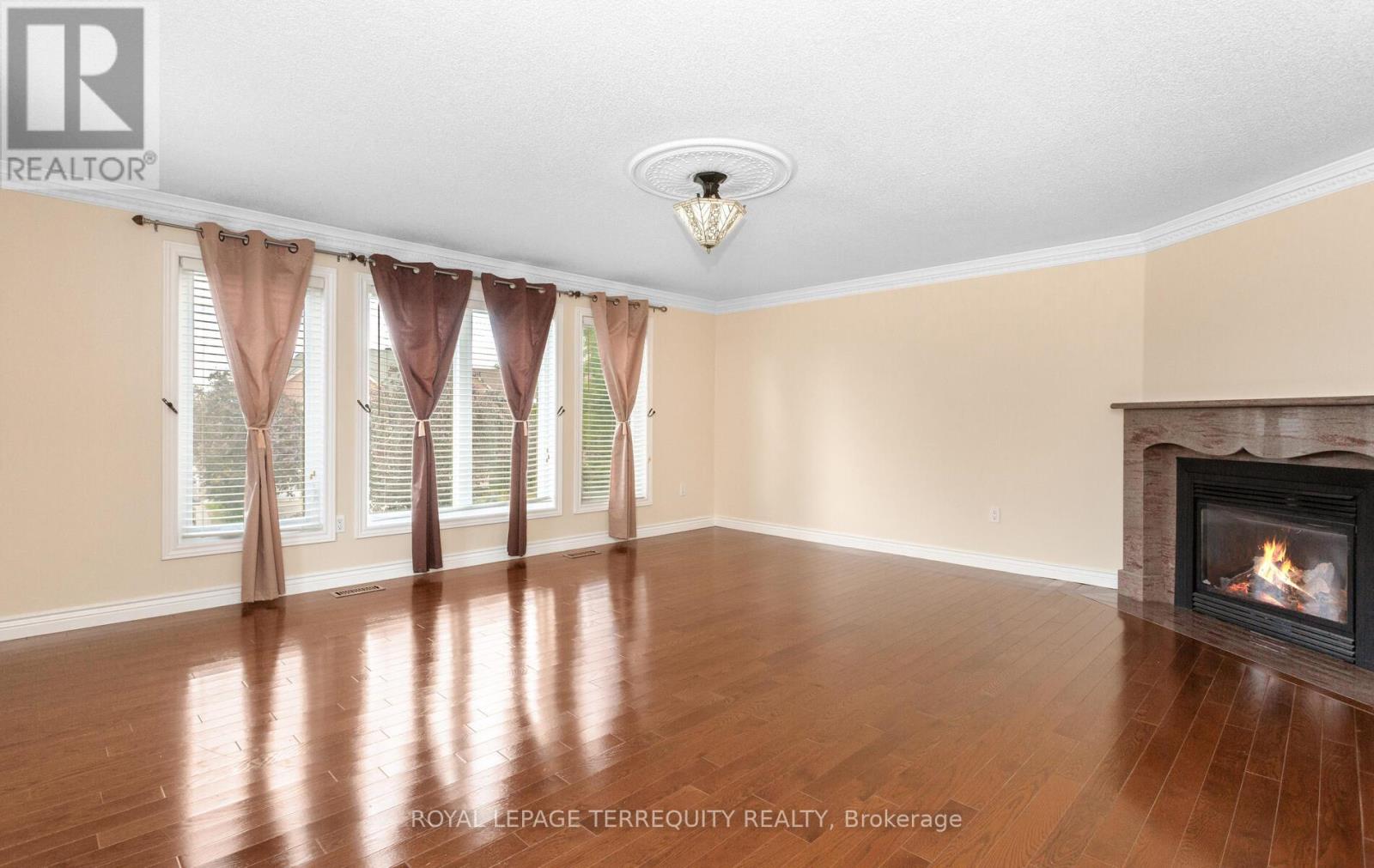5839 FIELDON ROAD - 25