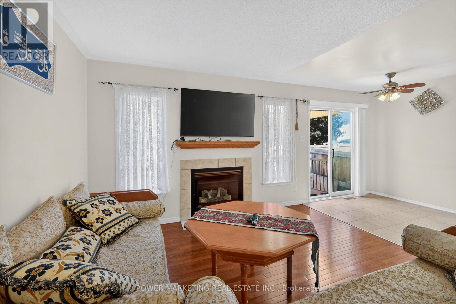 1654 VARENNES BOULEVARD - 17