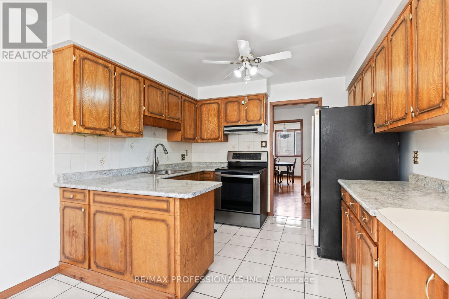 380 TARGA ROAD - 13