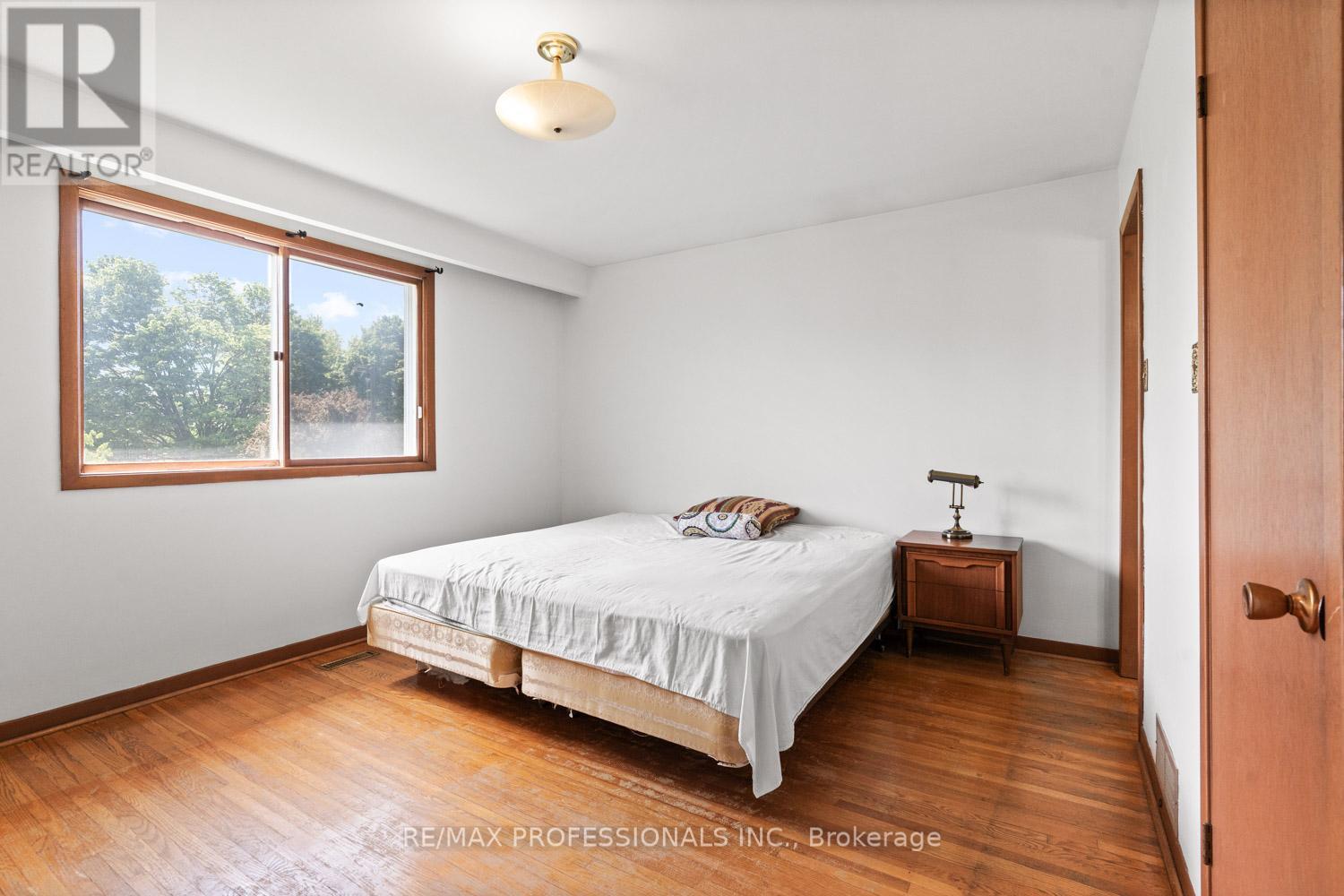 380 TARGA ROAD - 14