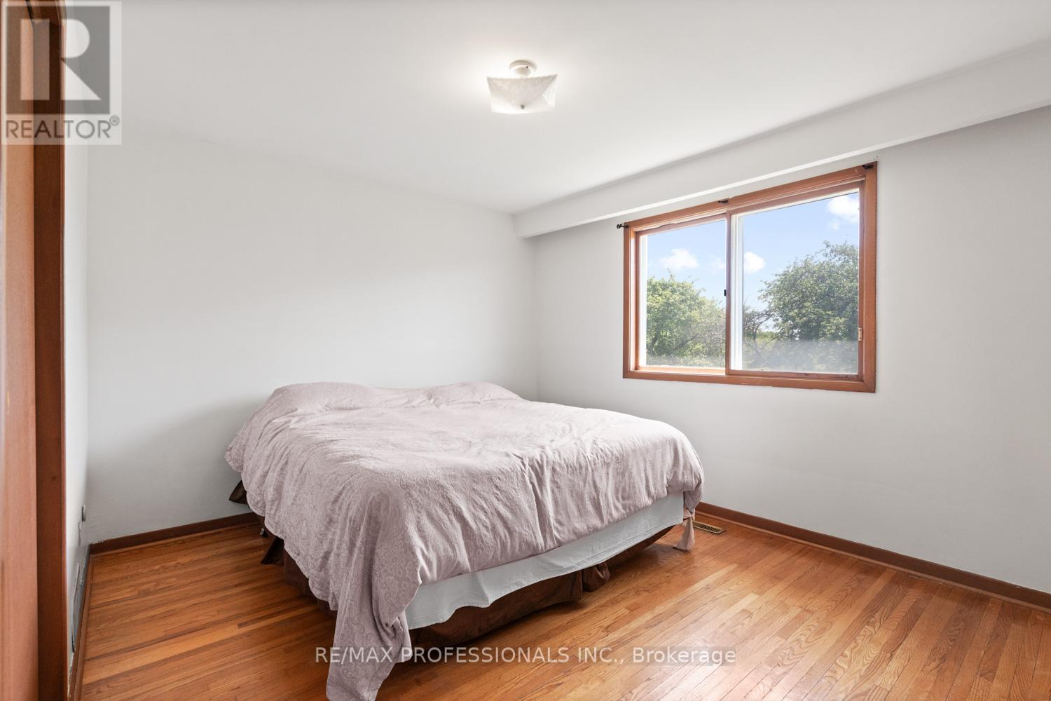 380 TARGA ROAD - 19