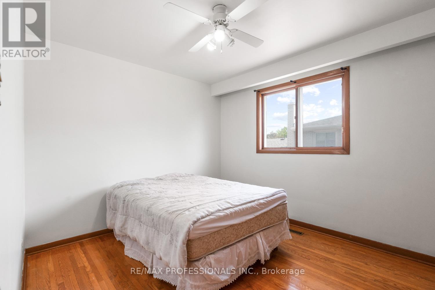 380 TARGA ROAD - 22