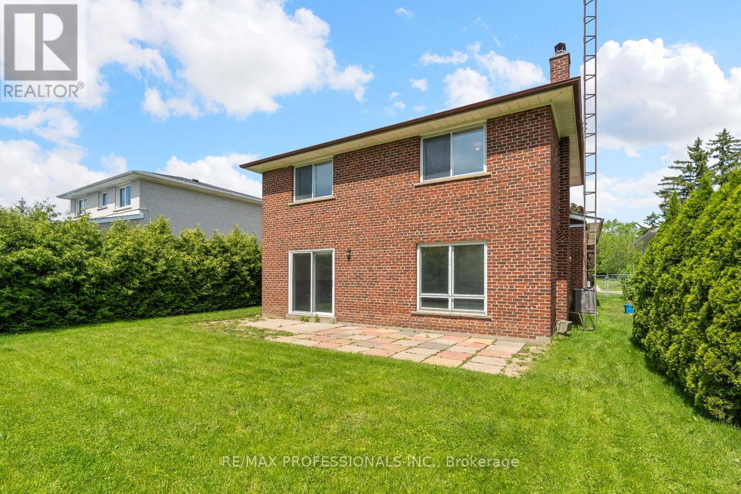 380 TARGA ROAD - 46