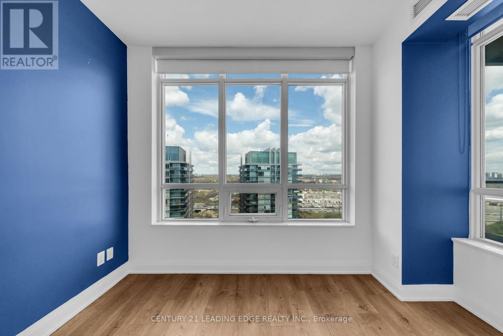 #2608 36 PARK LAWN ROAD - 13