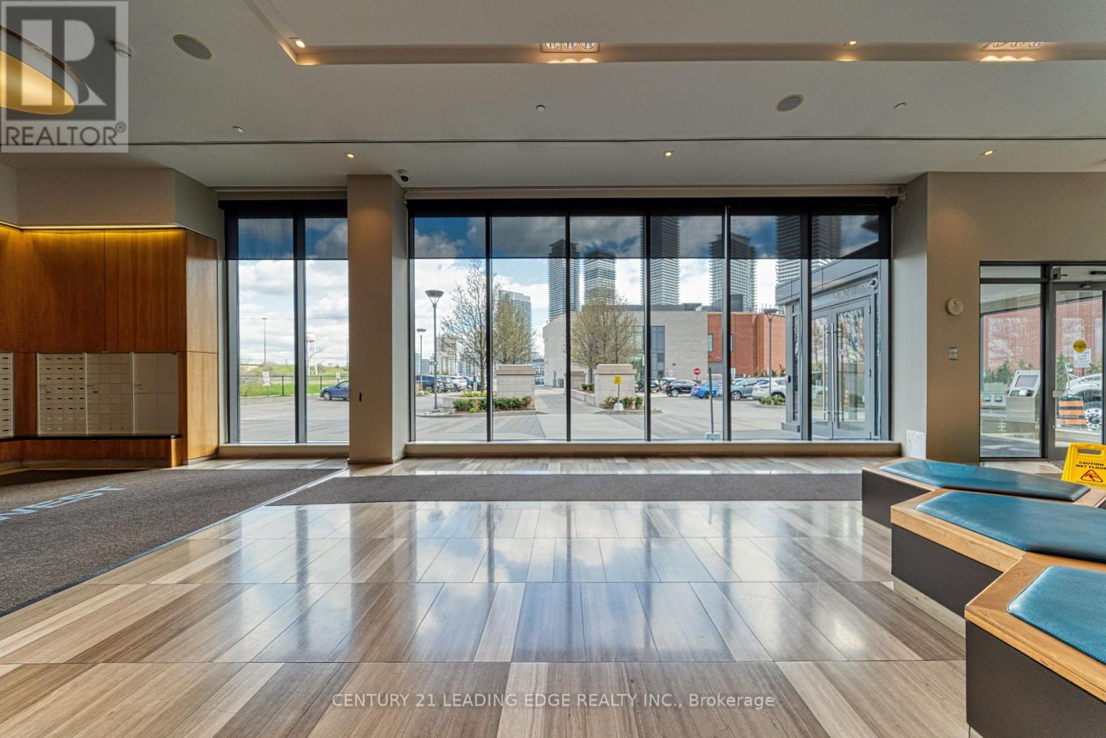 #2608 36 PARK LAWN ROAD - 27