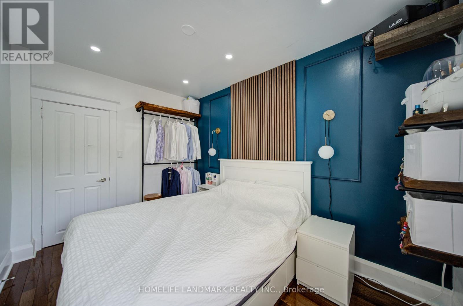 237 BELGRAVIA AVENUE - 17