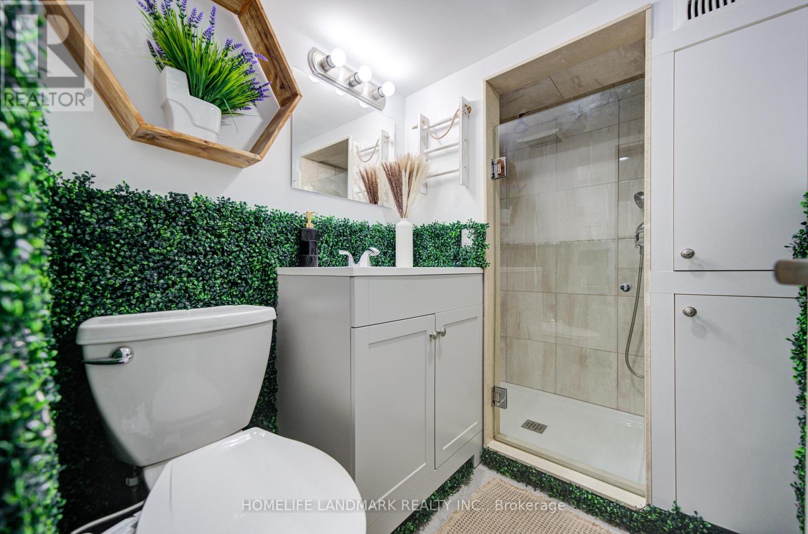 237 BELGRAVIA AVENUE - 29