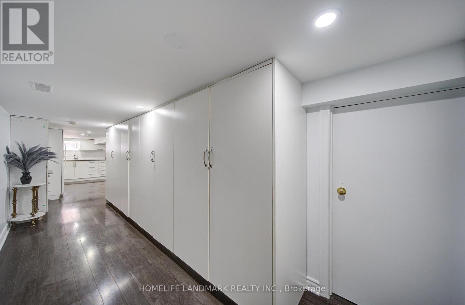 237 BELGRAVIA AVENUE - 31