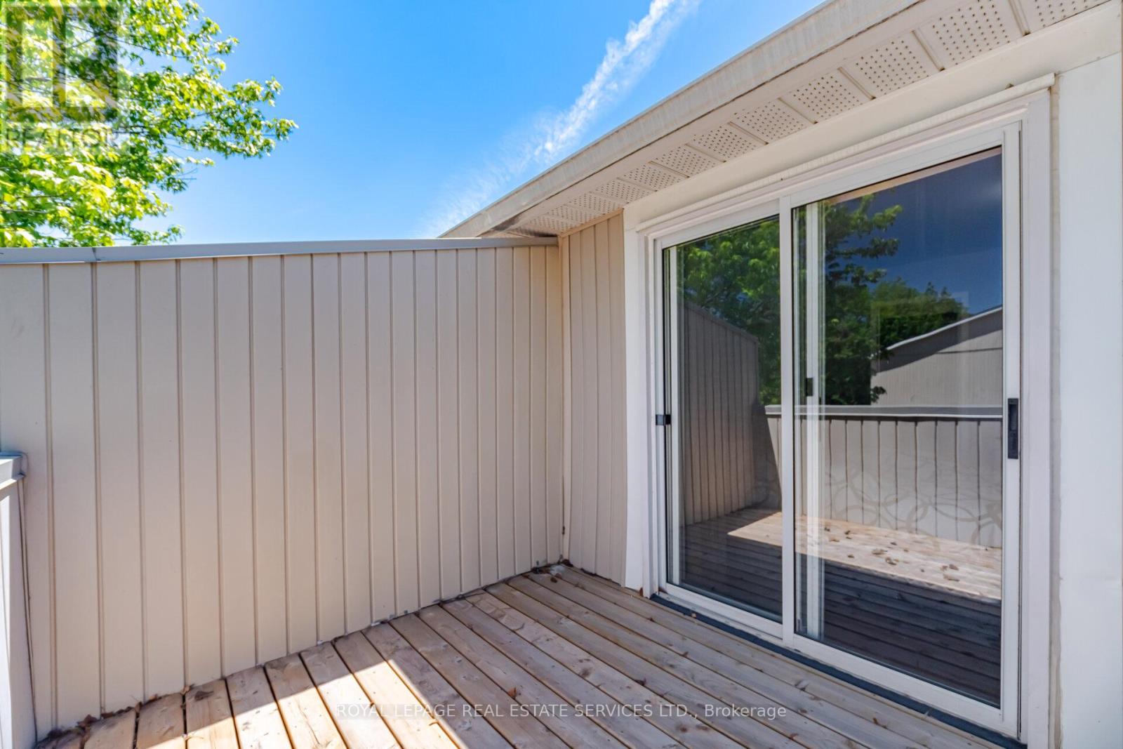 #21 345 MEADOWS BOULEVARD - 41