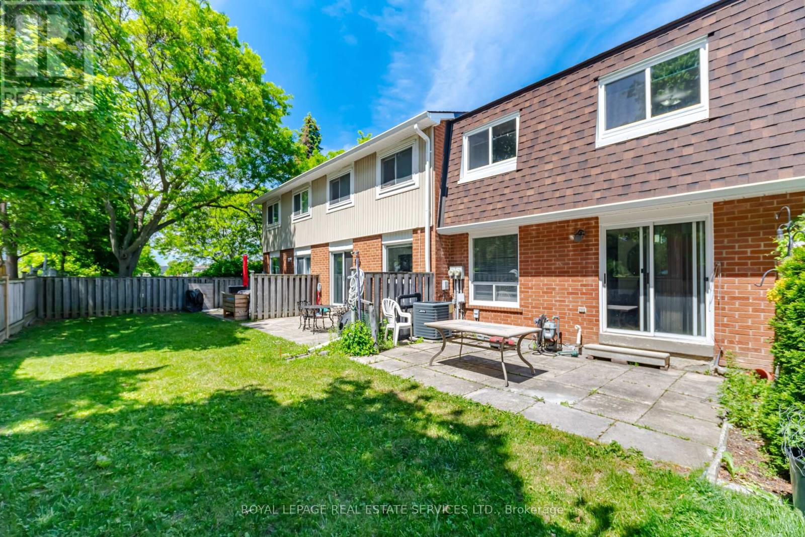 #21 345 MEADOWS BOULEVARD - 47