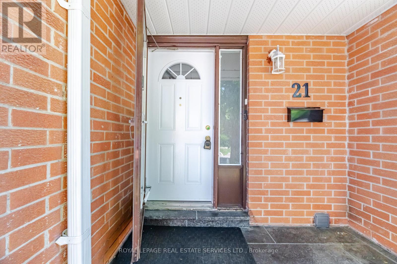 #21 345 MEADOWS BOULEVARD - 7