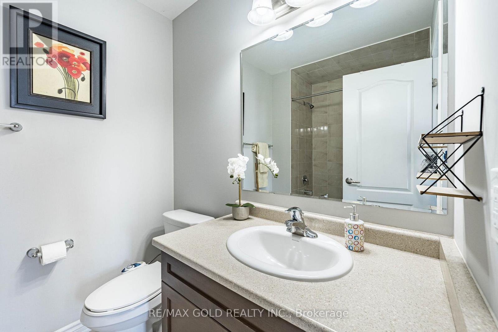 7 TROYER STREET - 26