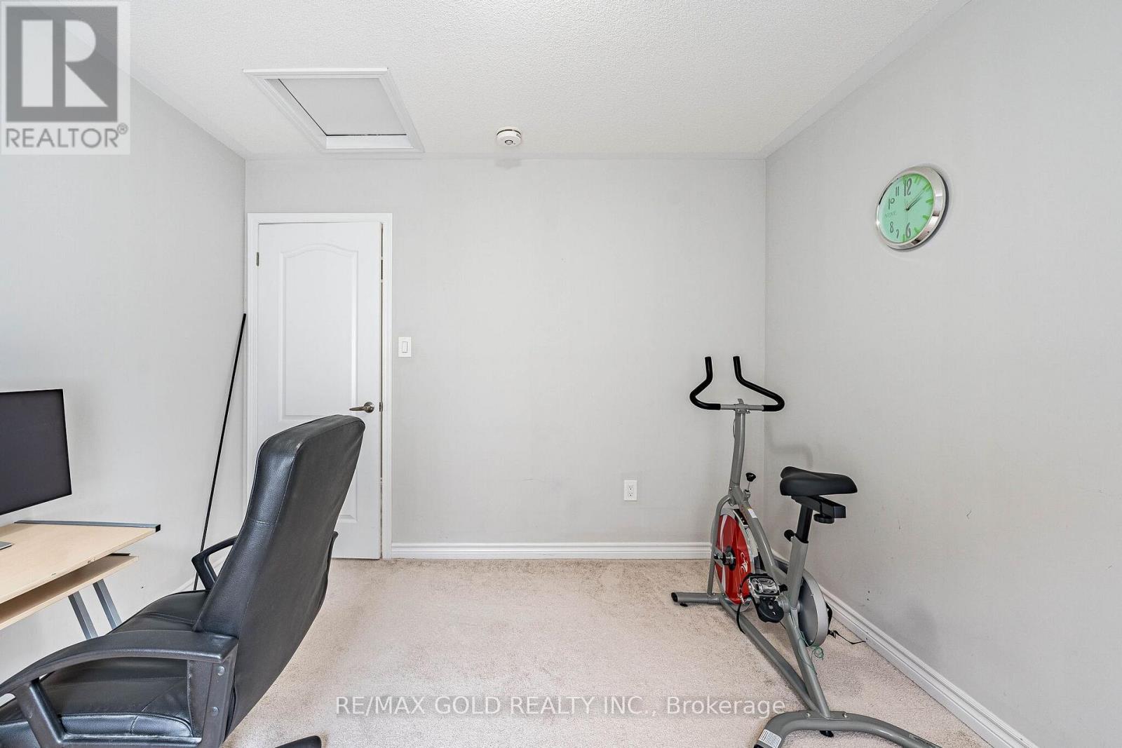7 TROYER STREET - 29
