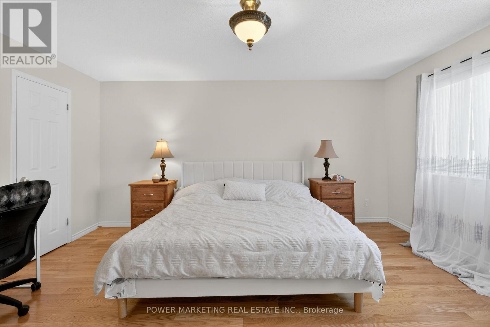 1654 VARENNES BOULEVARD - 31