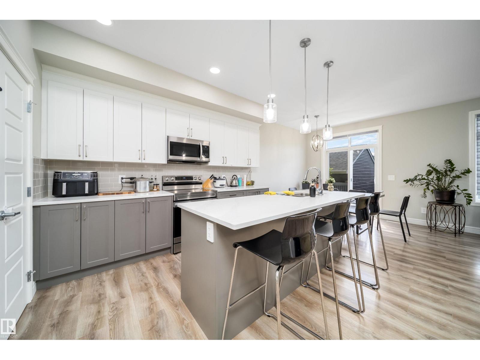 16123 31 AV SW — photo 15