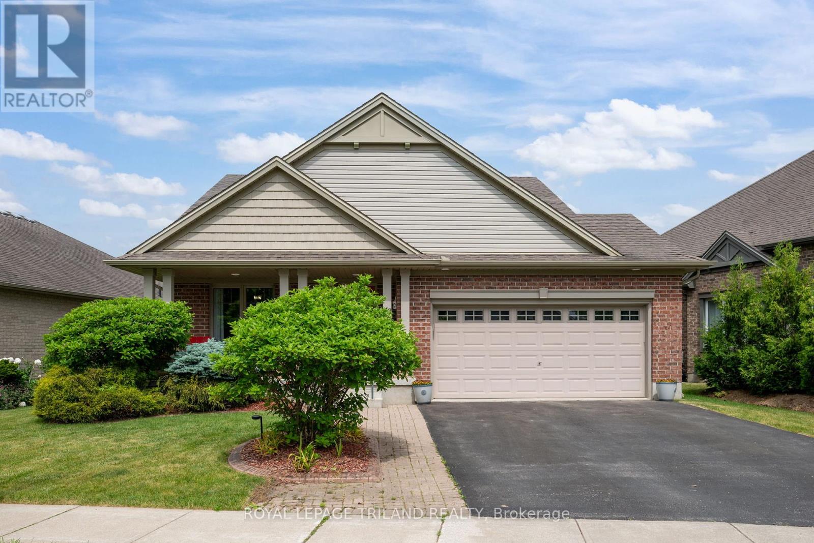 48 CIRCLEWOOD DRIVE - 2