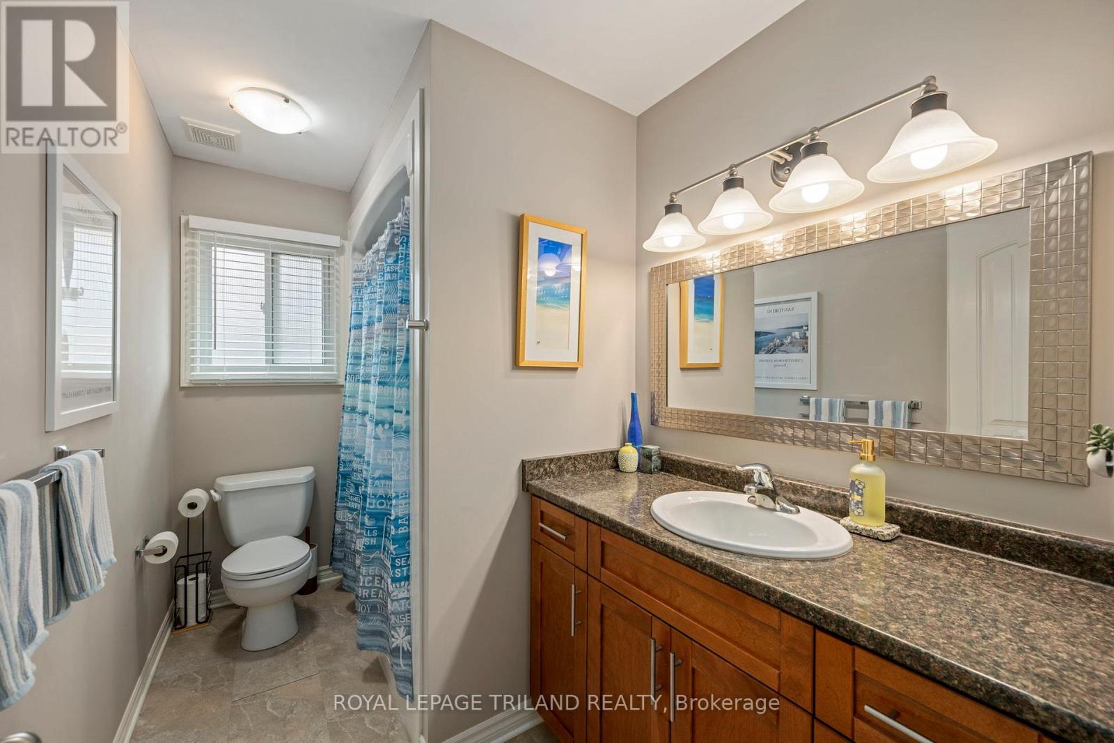 48 CIRCLEWOOD DRIVE - 28
