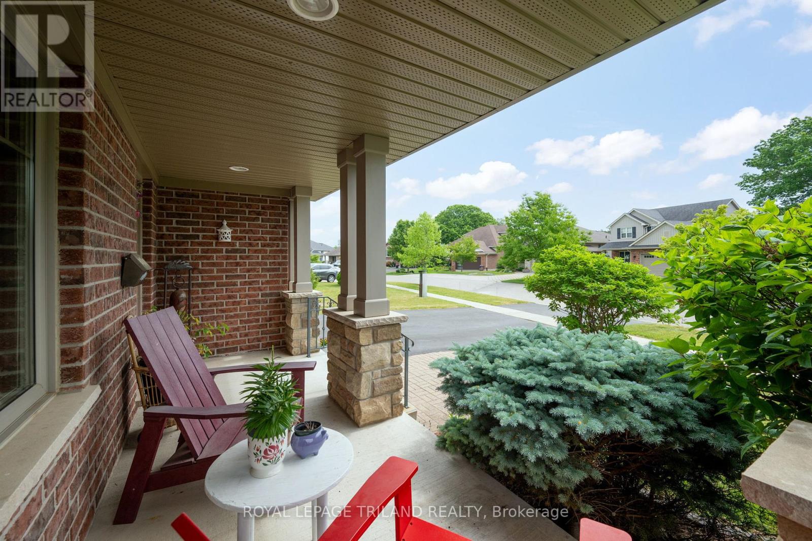 48 CIRCLEWOOD DRIVE - 5