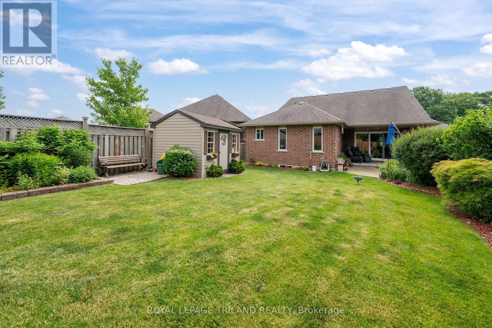 48 CIRCLEWOOD DRIVE - 8