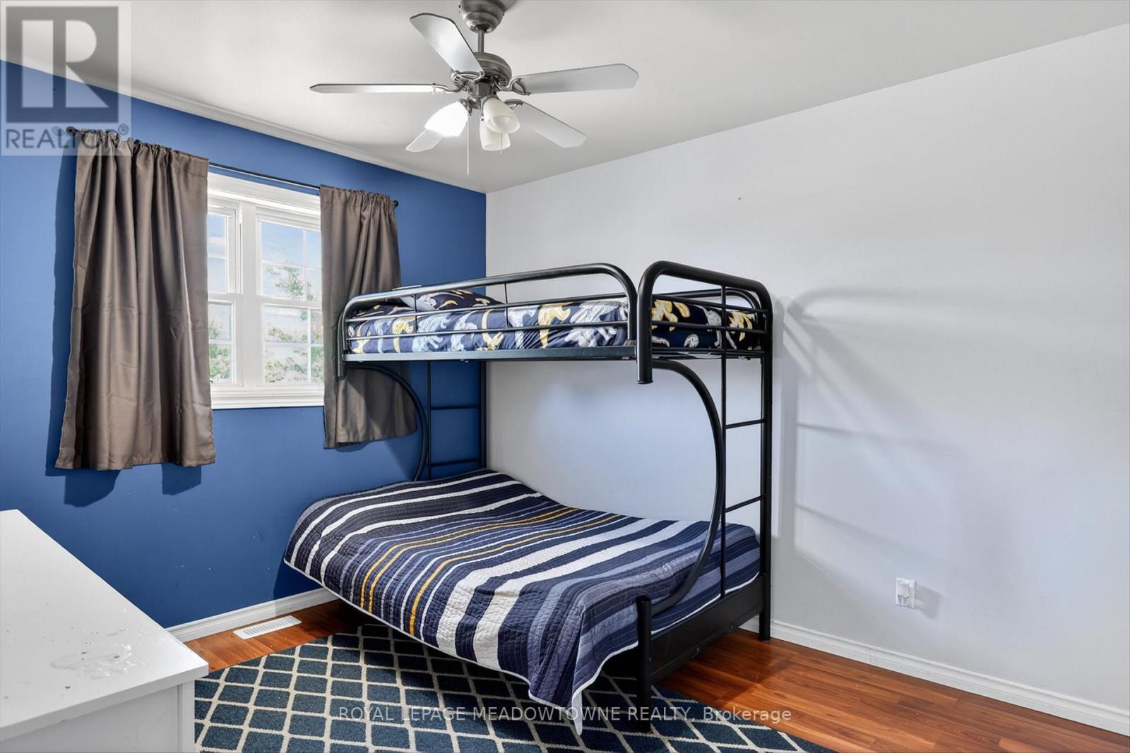 1073 SERPENT MOUNDS ROAD - Image 16