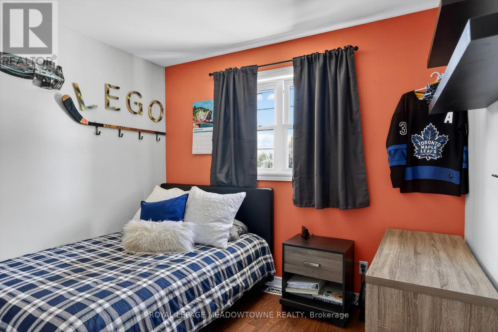 1073 SERPENT MOUNDS ROAD - Image 17
