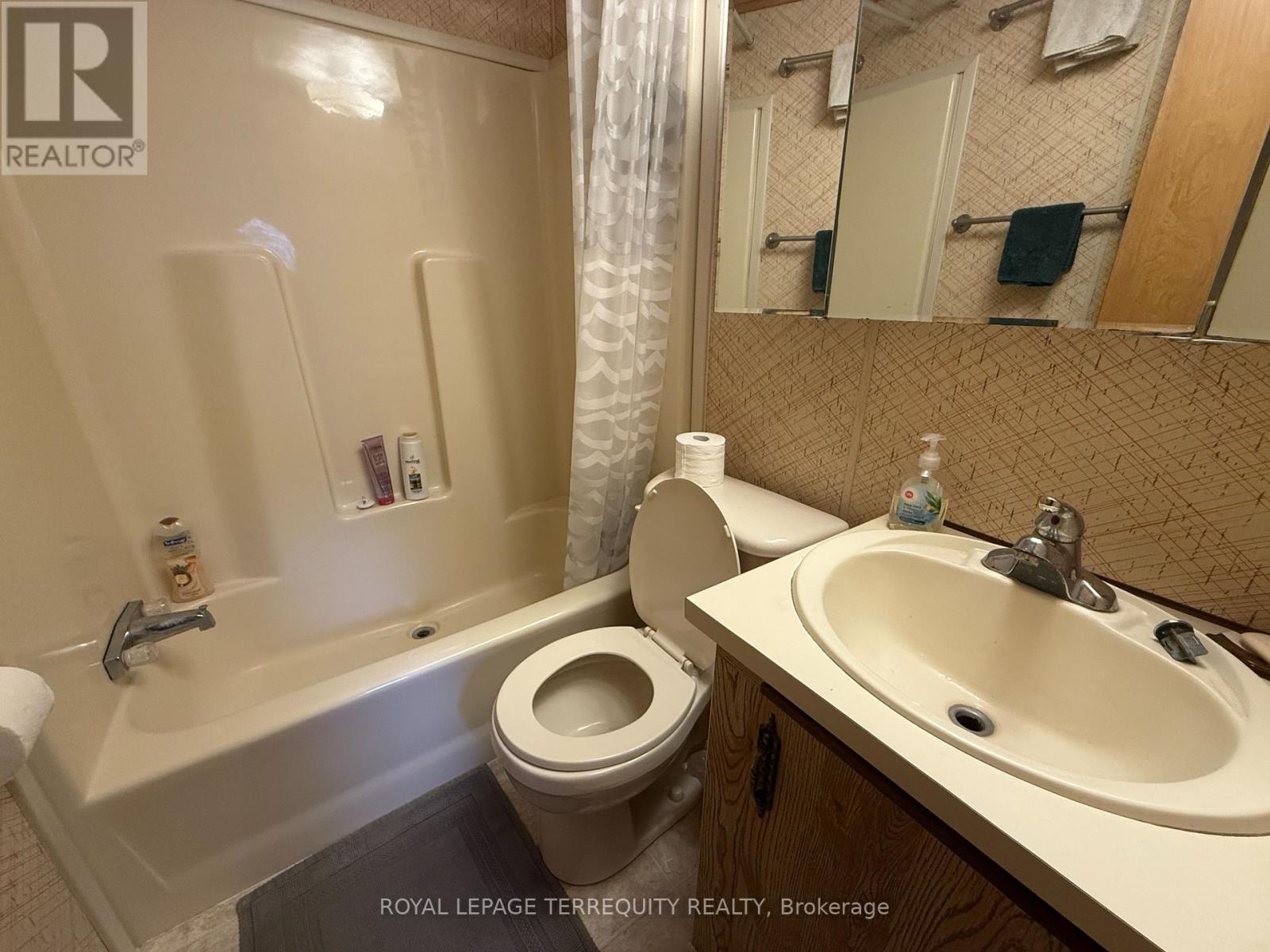 262 BIRCH - Image 19