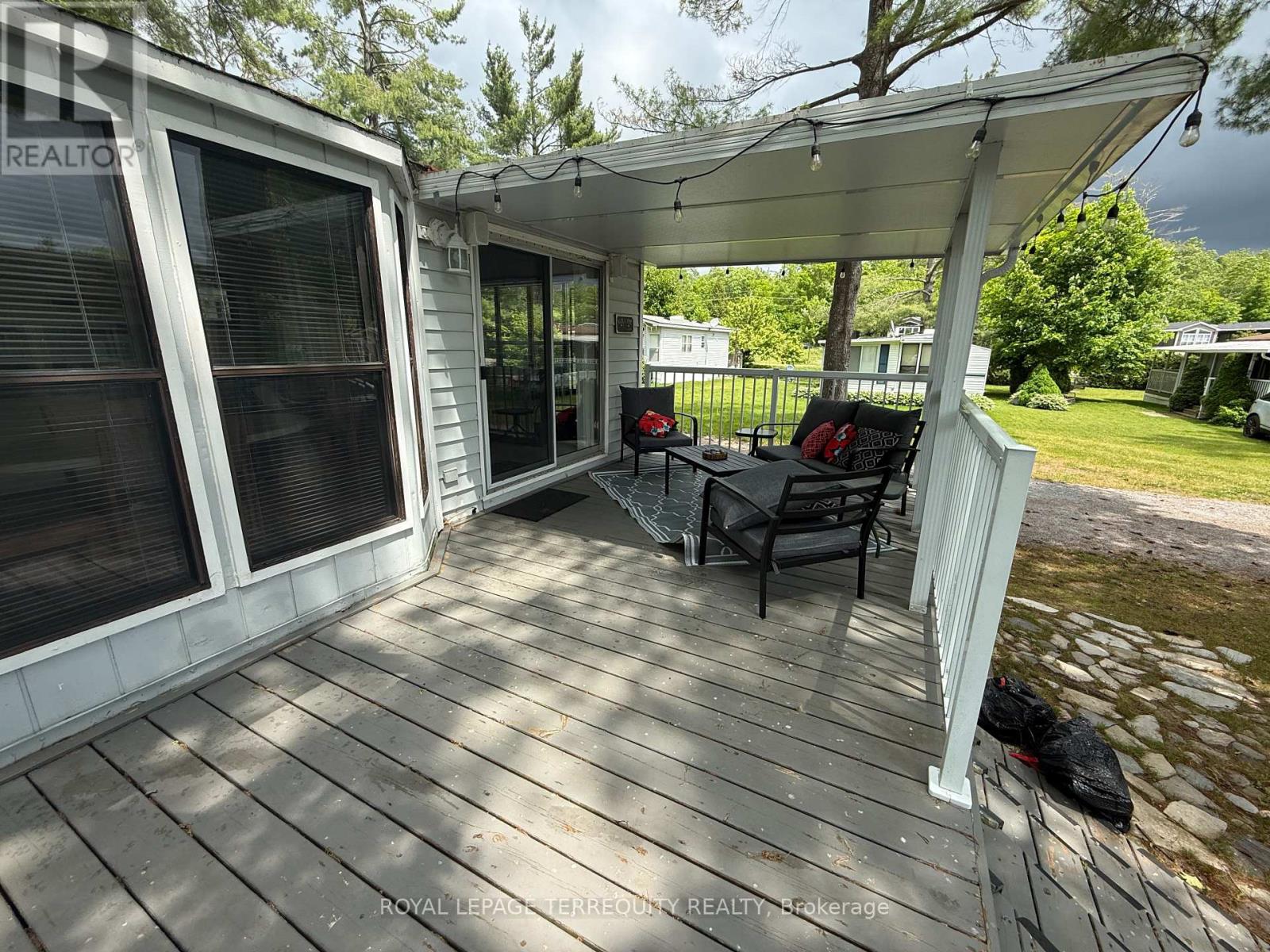 262 BIRCH - Image 8